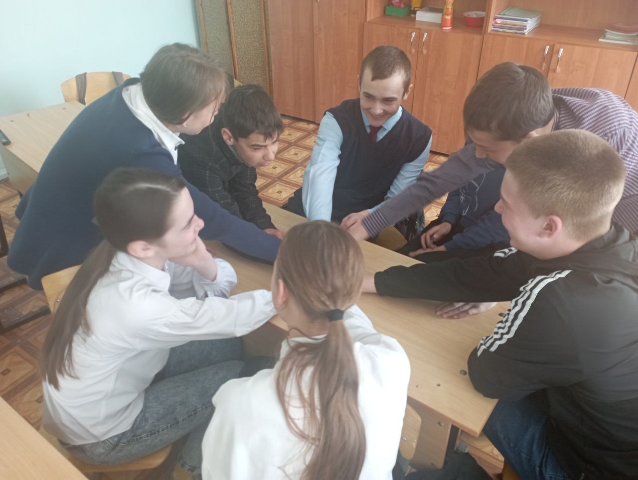 Тренинговое занятие на развитие стрессоустойчивости и навыков саморегуляции..