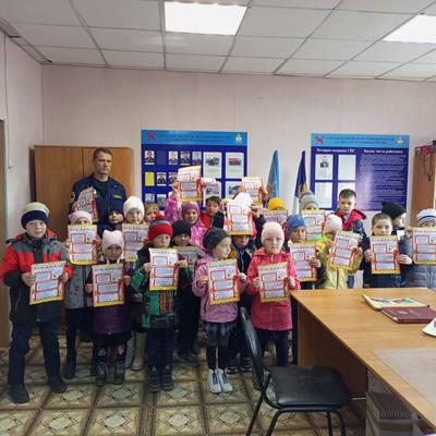 Экскурсия в пожарную часть 35 с. Бичура.
